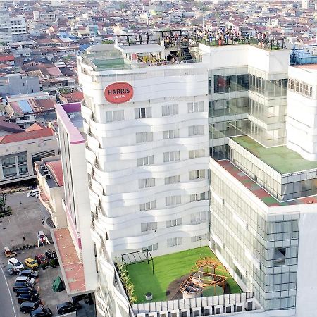Harris Hotel Pontianak Kültér fotó