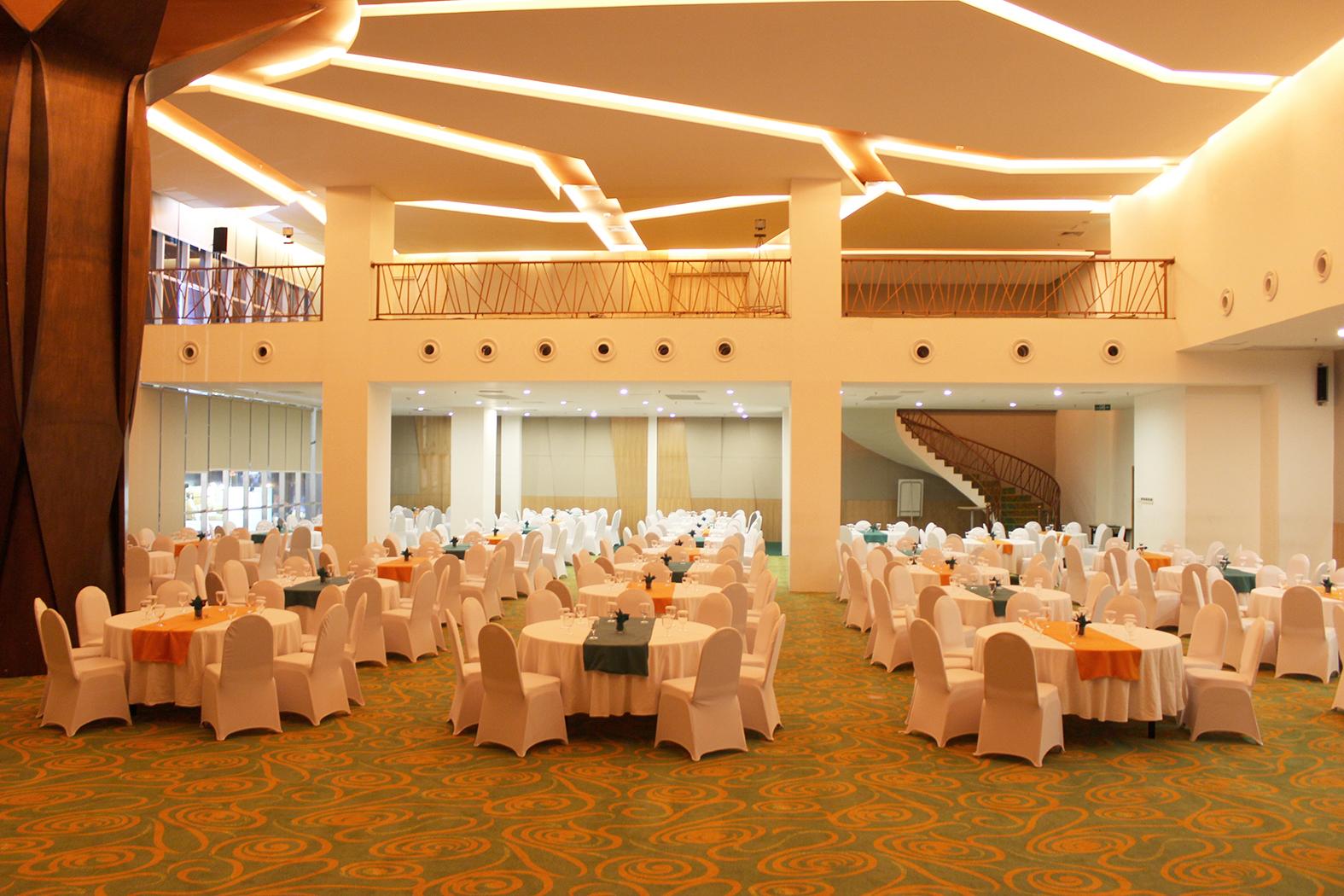 Harris Hotel Pontianak Kültér fotó