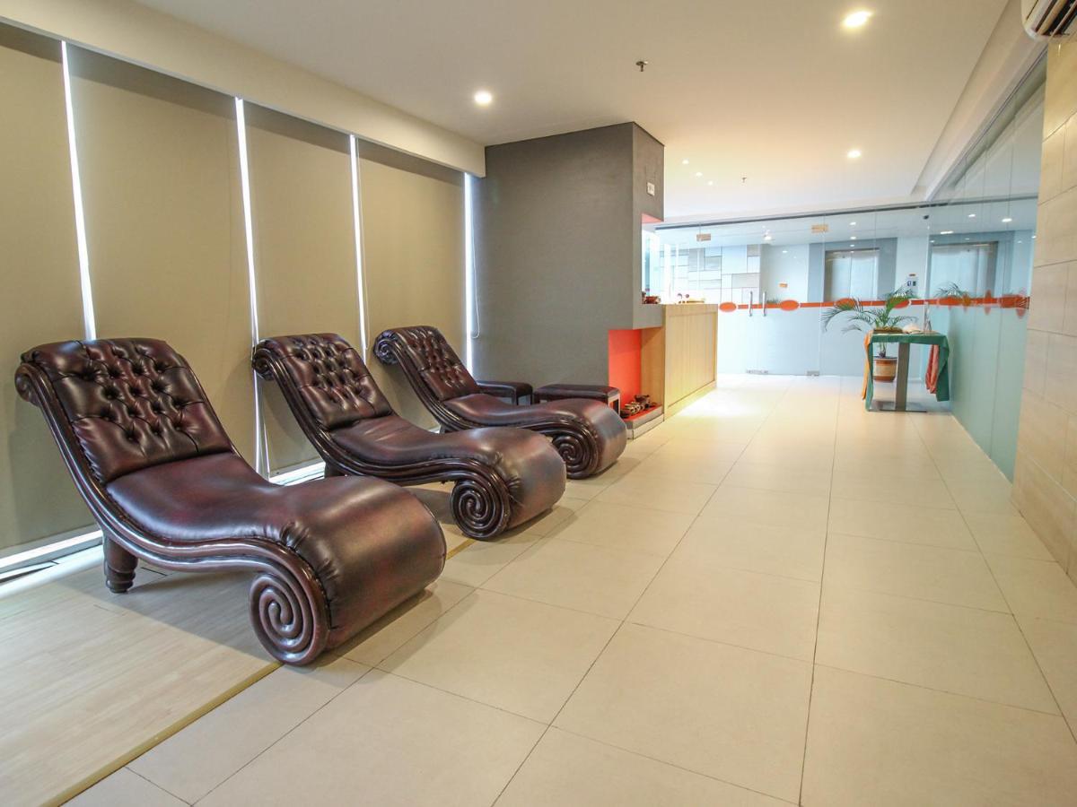 Harris Hotel Pontianak Kültér fotó