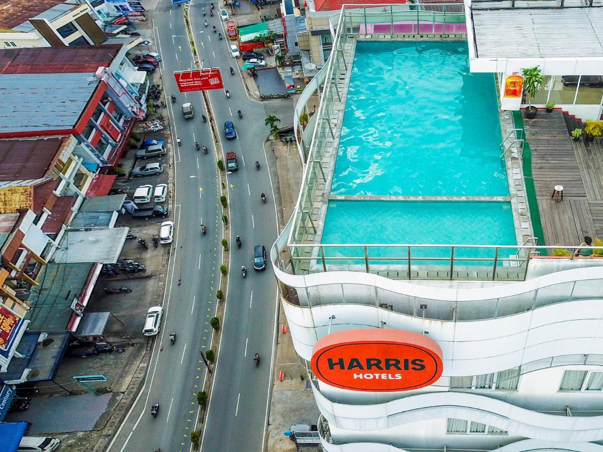 Harris Hotel Pontianak Kültér fotó